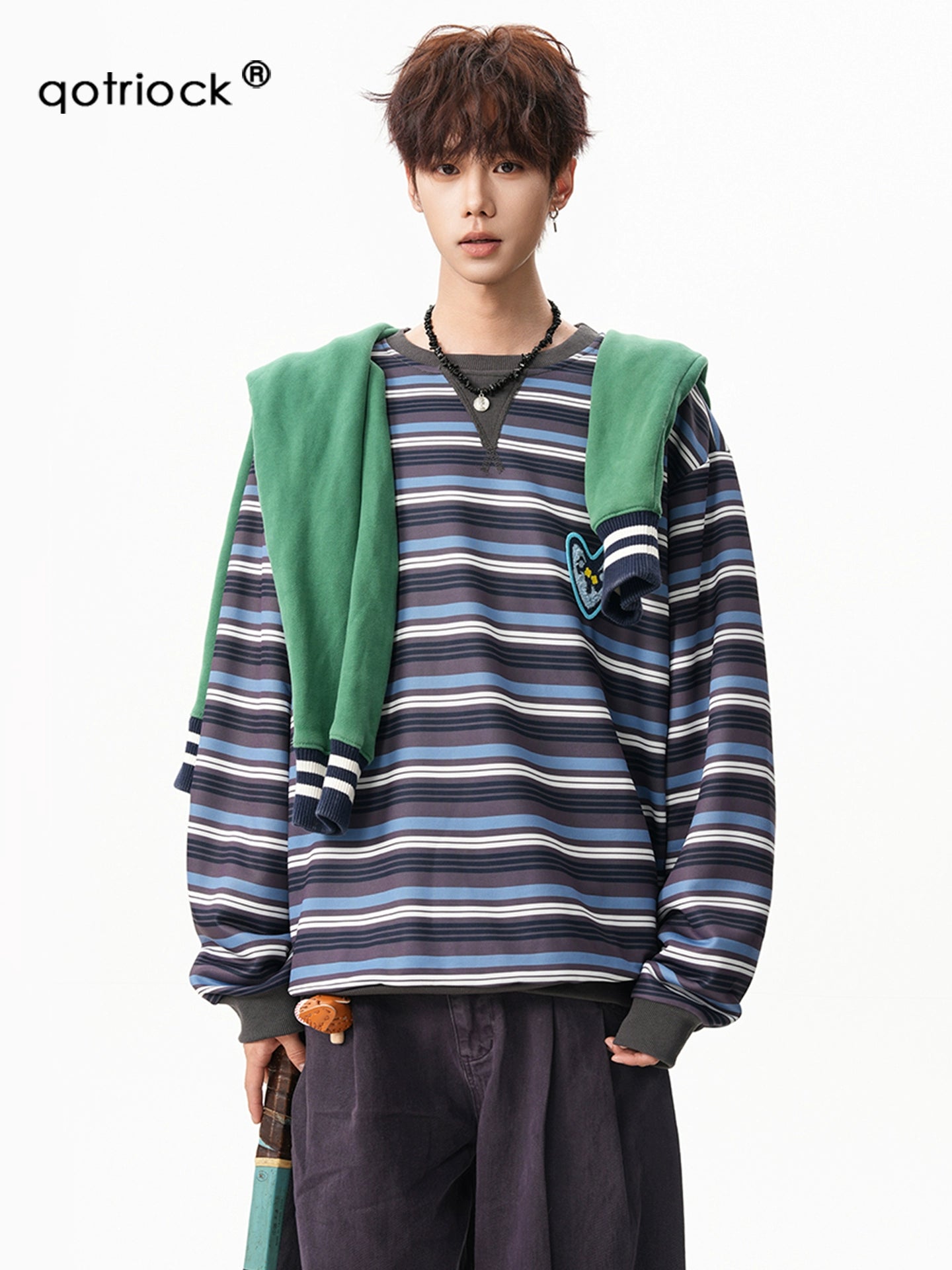 sd0062 ハートロゴボーダースウェット