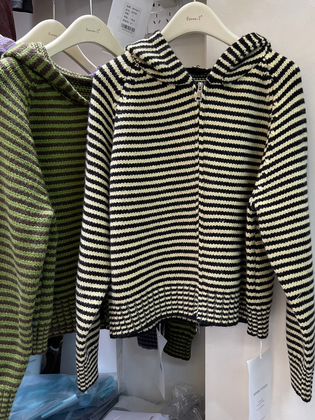 カラフルボーダーニットフーディー sd20250077