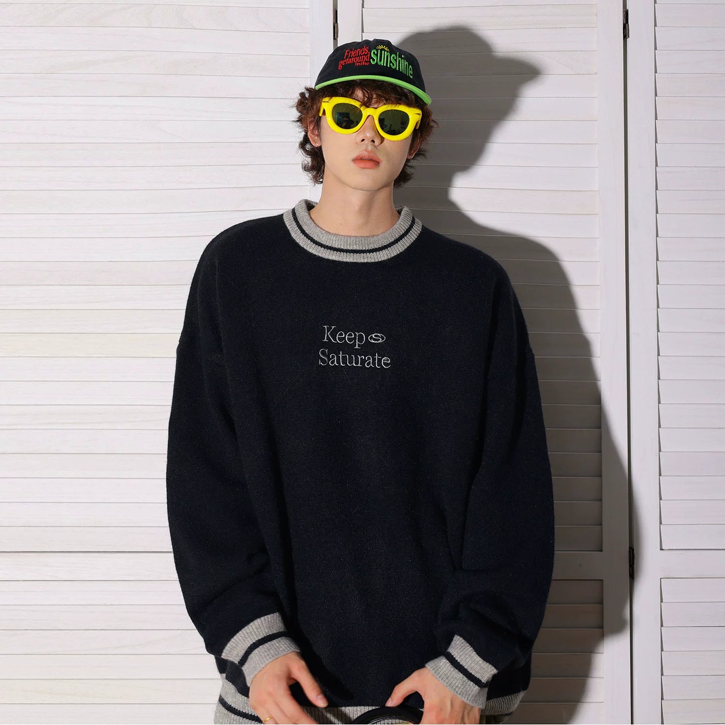 sd0064 刺繍レタリングクルーネックセーター